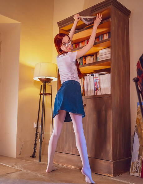 Met Art X invite you to explore xxx pictures with Sherice has a beautiful shape