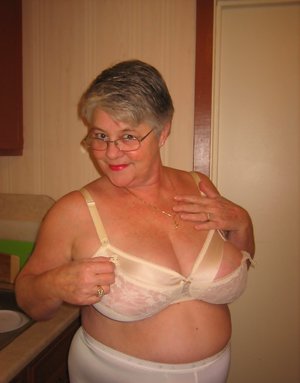 TAC Amateurs are proud to present you with a free pics featuring Girdle Goddess xxx gallery 268742