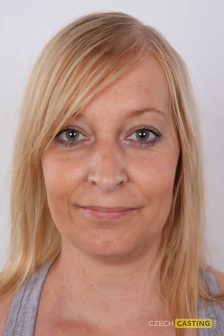 Czech Casting  offers xxx pic gallery with Olga demonstrating nice form